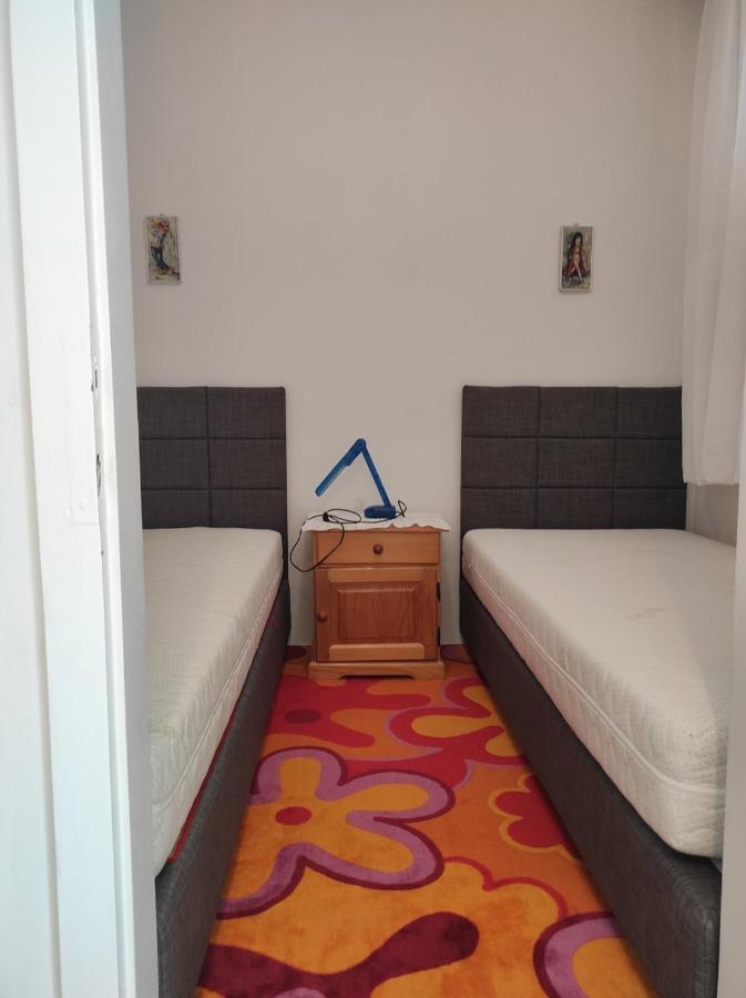 Apartman Renata Novi Vinodolski Bagian luar foto